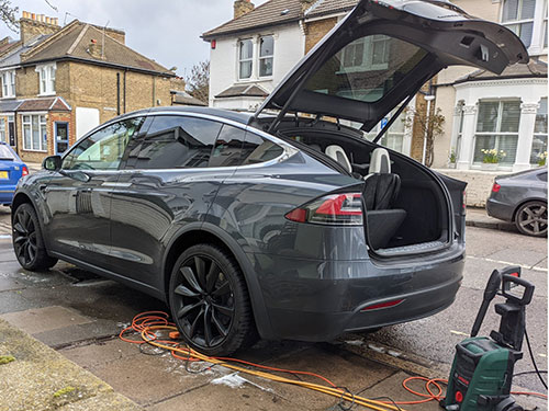 car wash in barnes, London, SW13, Tesla