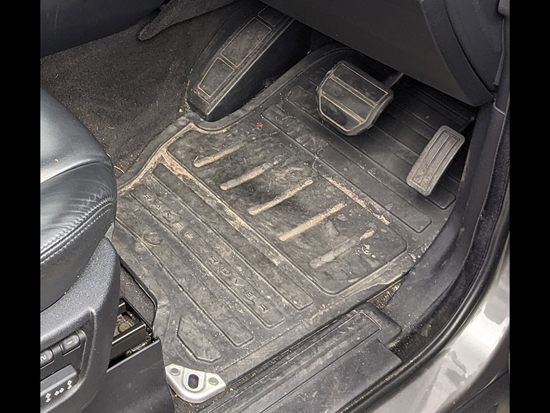 floor mats before cleaning